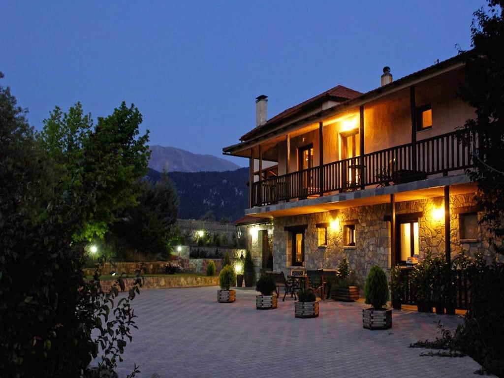 Boutique Hotel Skamnos Arachova Buitenkant foto