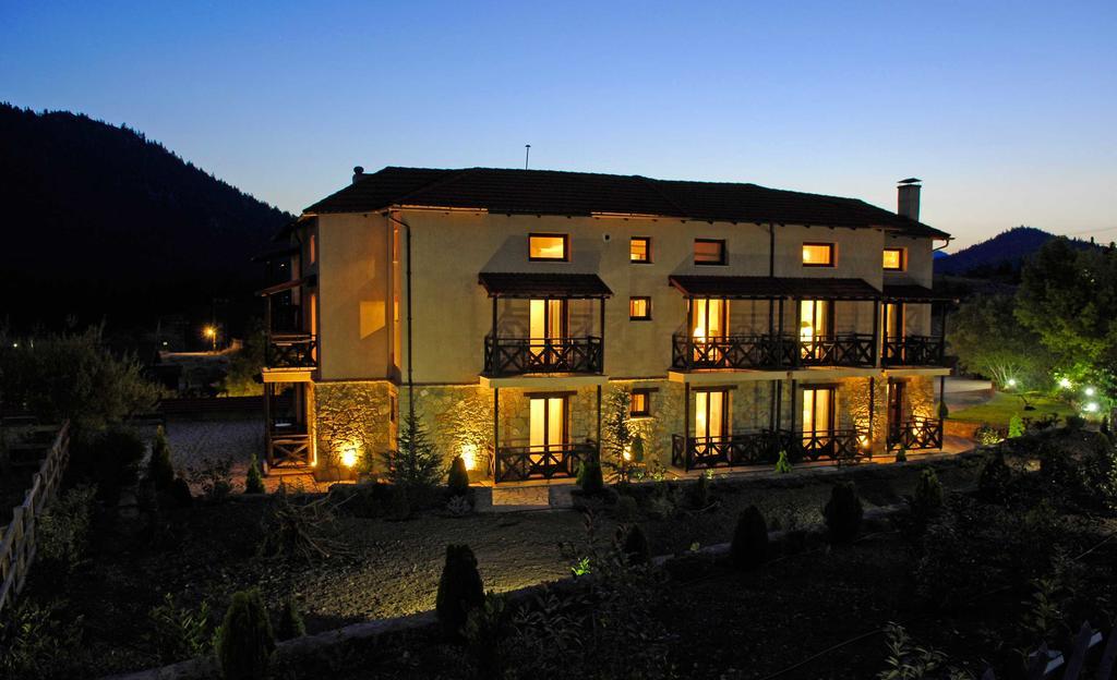 Boutique Hotel Skamnos Arachova Buitenkant foto